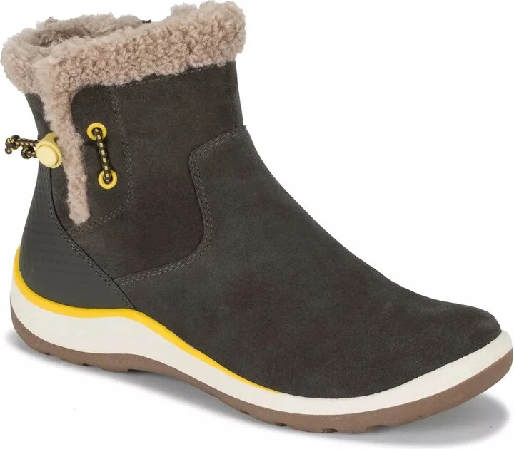 Baretraps Kalina Snow Bootie