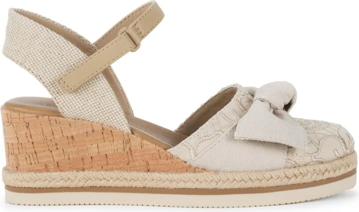 Baretraps Women's Arabelle Closed Toe Wedge Sandals - Image 2