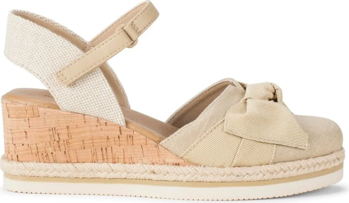 Baretraps Women's Arabelle Closed Toe Wedge Sandals - Image 6