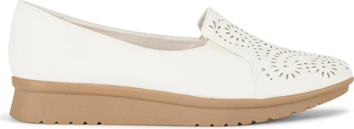 Baretraps Women's Army Slip On Casual Loafers - Image 7