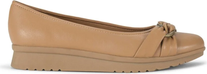 Baretraps Women's Aurora Ballet Flats - Image 6