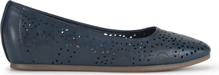Baretraps Women's Chika Ballet Flats - Image 2
