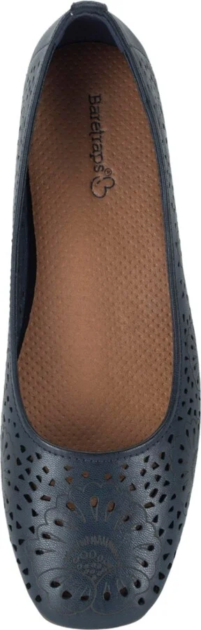 Baretraps Women's Chika Ballet Flats - Image 4