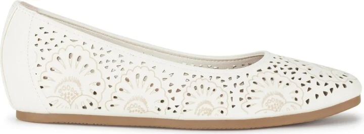 Baretraps Women's Chika Ballet Flats - Image 6