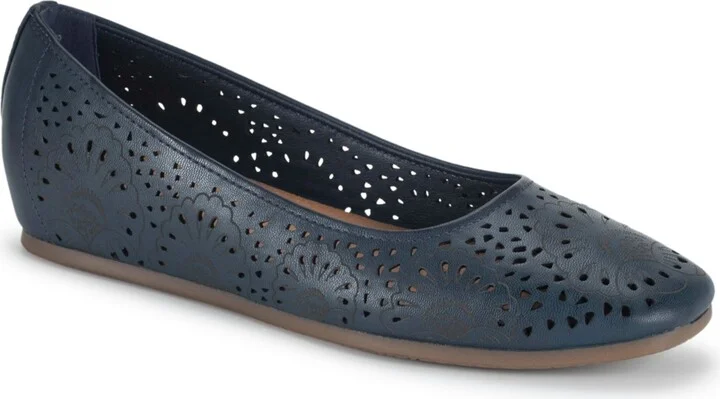 Baretraps Women's Chika Ballet Flats