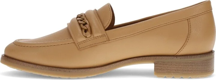 Baretraps Women's Emmie Loafer - Image 11