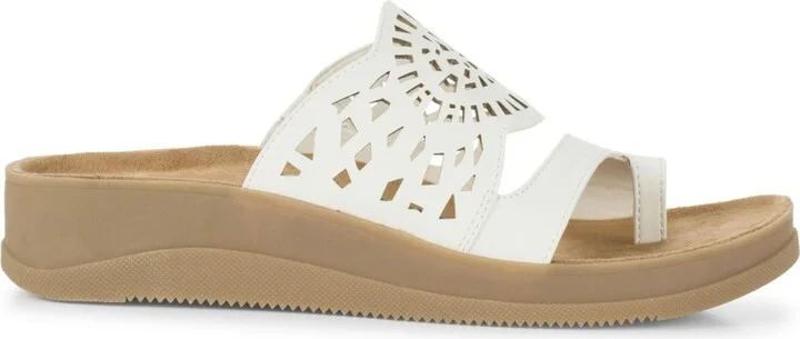 Baretraps Women's Flora Slide Slip On Sandals - Image 2
