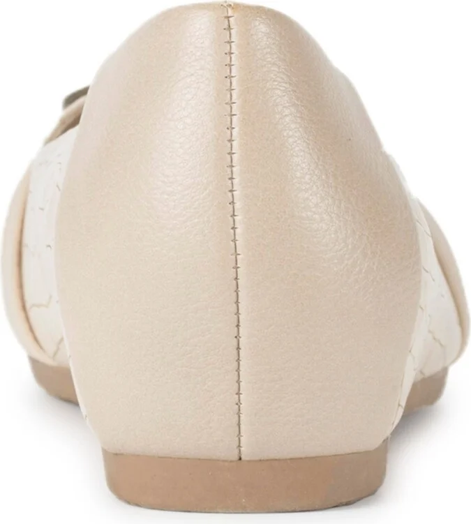 Baretraps Women's Mabely Flats - Image 3