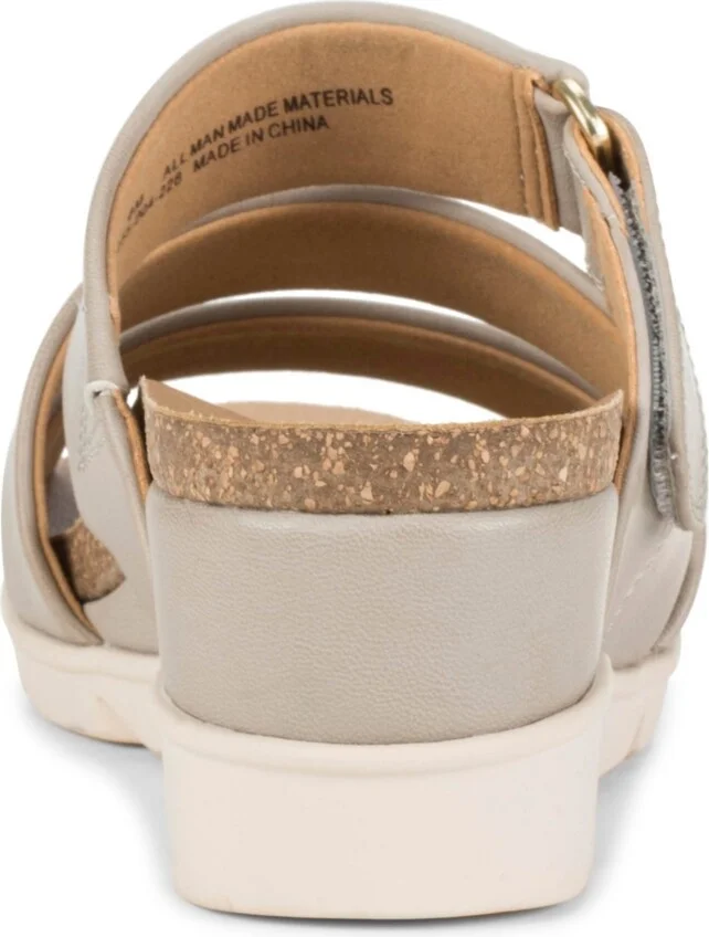 Baretraps Women's Michi Wedge Sandals - Image 3