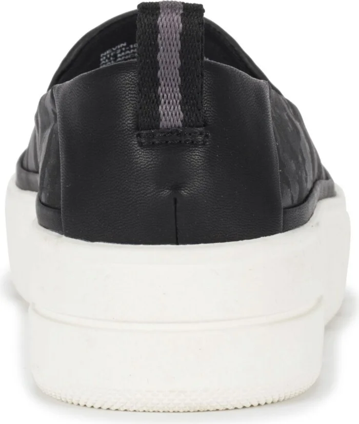 Baretraps Women's Nevin Slip-on Sneaker - Image 3