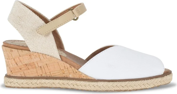 Baretraps Women's Odetta Peep Toe Espadrille Wedge Sandals - Image 2