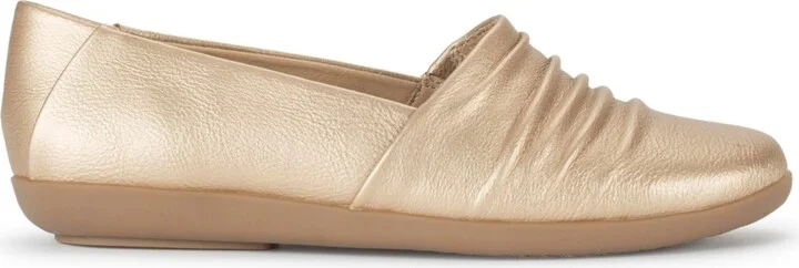 Baretraps Women's Piper Slip On Flats - Image 7