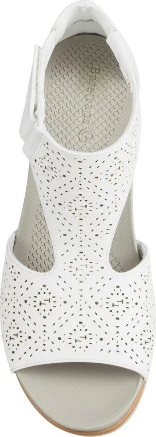 Baretraps Women's Samira Wedge Sandals - Image 8
