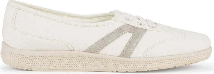 Baretraps Women's Vannie Slip On Sneakers - Image 2