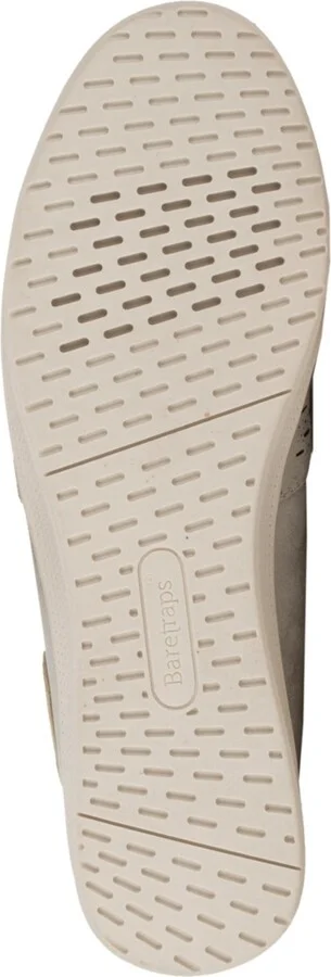 Baretraps Women's Viccia Slip On Flats - Image 9