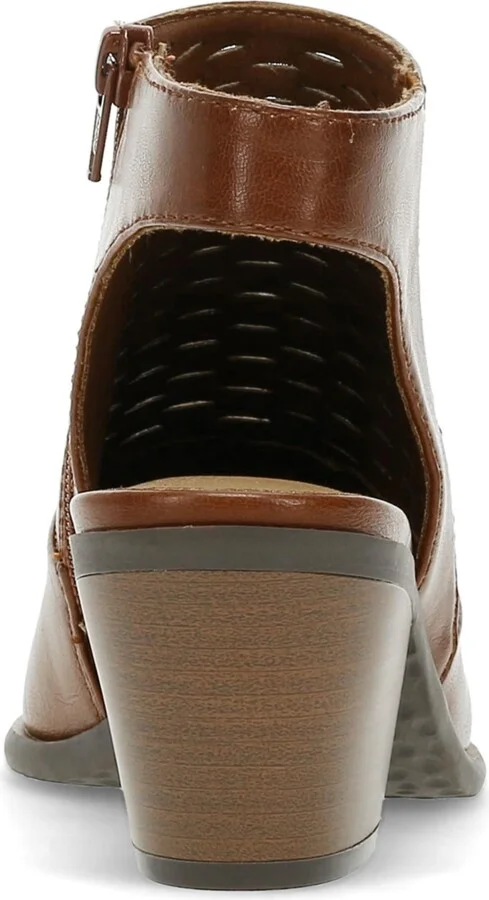 Baretraps Women's Yangley Block Heel Booties - Image 3