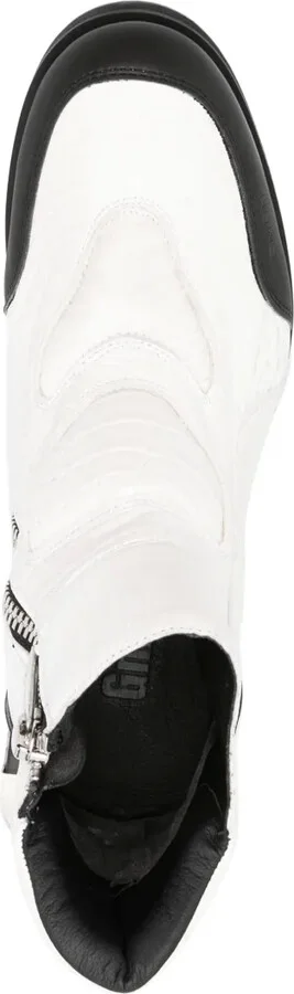 Baris 70mm embossed boots - Image 4