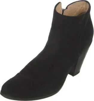 Barney's New York - Image 2
