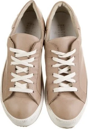 Barney's New York - Image 2