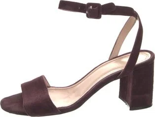 Barney's New York - Image 2