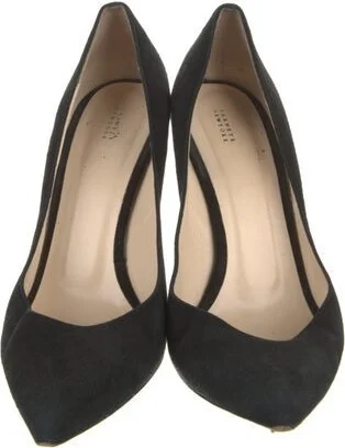 Barney's New York - Image 2