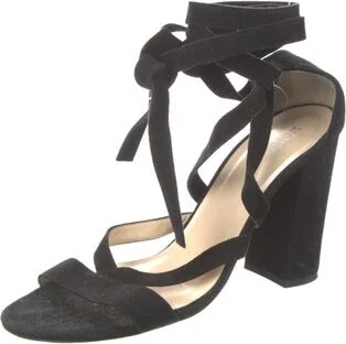 Barney's New York - Image 2