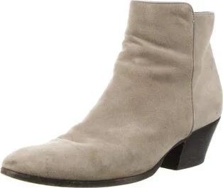 Barney's New York - Image 2