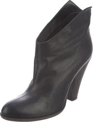 Barney's New York - Image 2