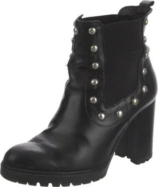 Barney's New York - Image 2