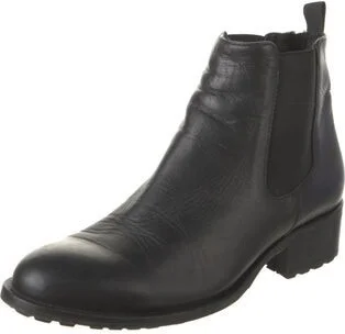 Barney's New York - Image 2