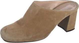 Barney's New York - Image 2