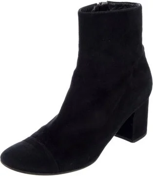 Barney's New York - Image 2