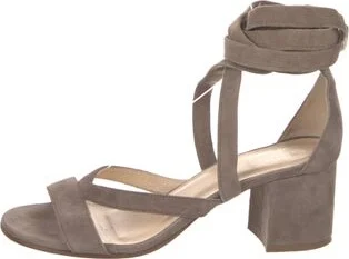Barney's New York - Image 2
