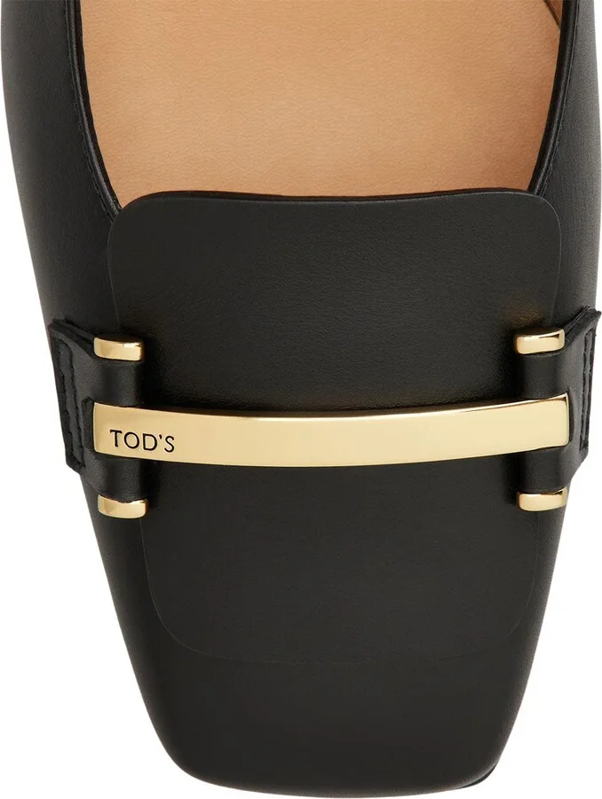 Barretta Block Heel Pump - Image 3