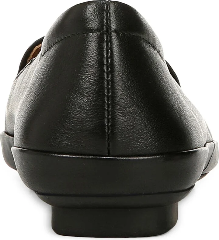 Bashful Loafer - Image 7