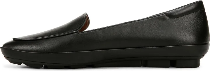 Bashful Loafer - Image 8