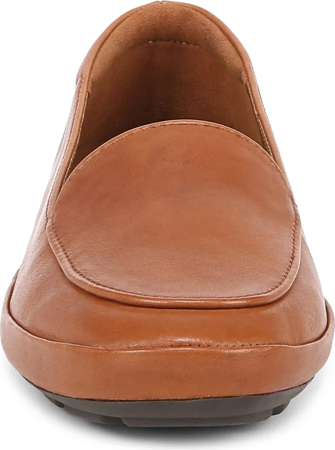 Bashful Loafer - Image 4