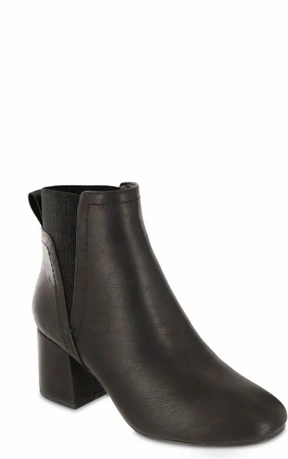 Basic Boots In Black