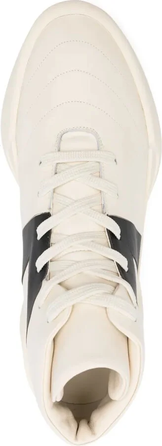 Basketball sneakers - Image 4