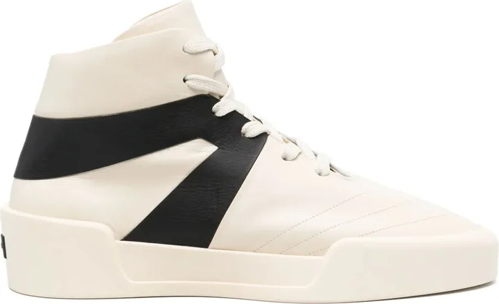 Basketball sneakers