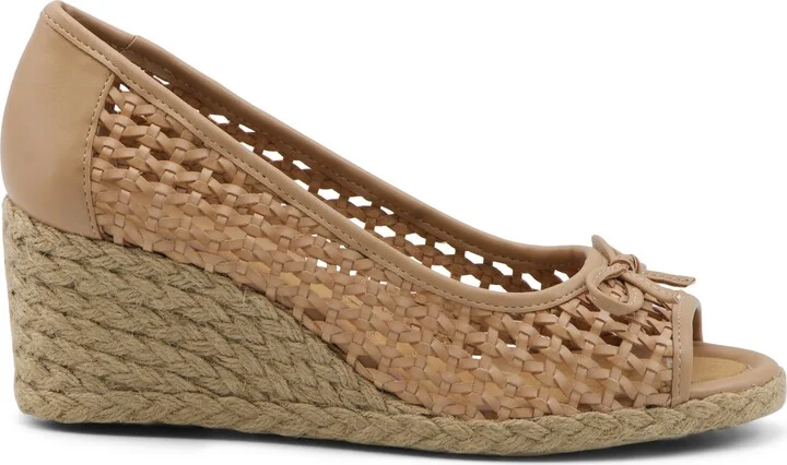 Batches Espadrille Wedge Pump - Image 3