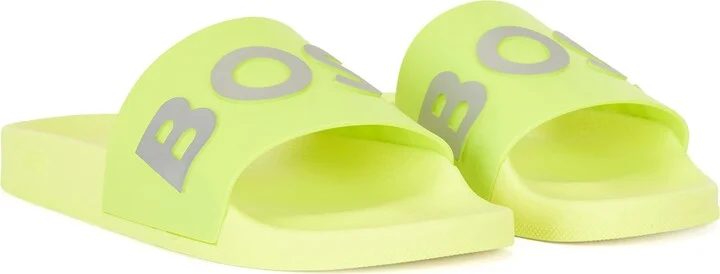 LIGHT/ PASTEL YELLOW