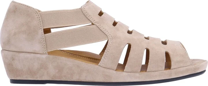 Bayla Wedge Sandal - Image 3