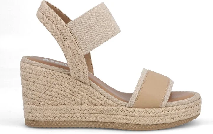 Bayle Platform Wedge Ankle Strap Sandal - Image 2