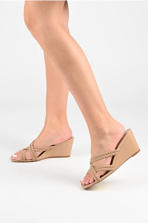 Baylen Braided Strappy Wedge Sandal - Image 10