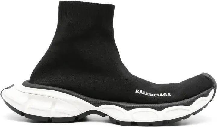 1090 Black/White