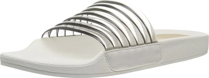 BC Footwear Women's Record Breaker Flat Sandal