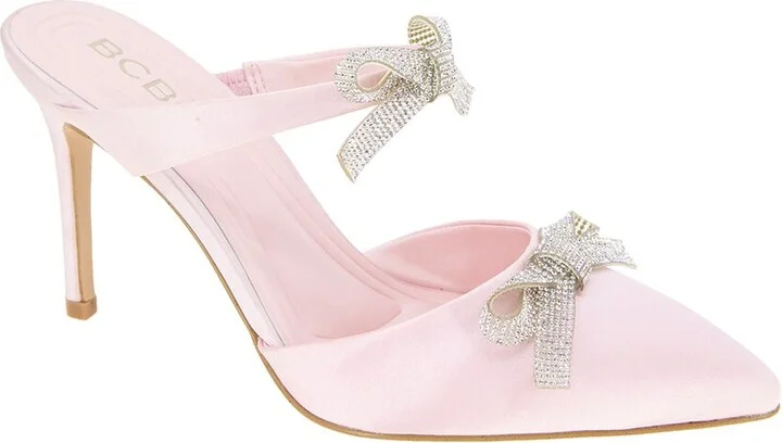 BCBGeneration Bardia Satin Pump