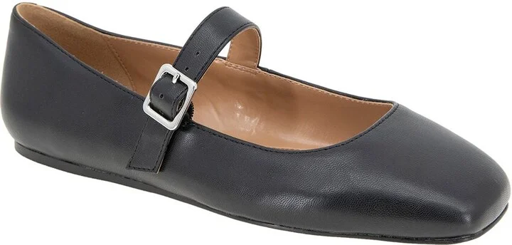 BCBGeneration Harpin Flat