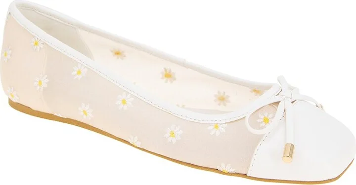 BCBGeneration Hartly Flat